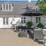 Drostgarden 度假居 *