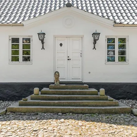 Drostgarden * Nordenbro Vesteregn