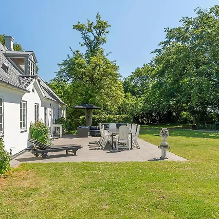 Сasa de vacaciones Drostgarden Nordenbro Vesteregn